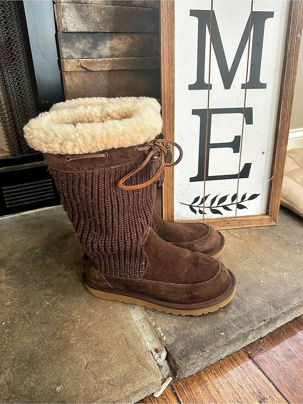 UGG Australia Suburb Crochet Knit Suede Boots Girls 4 / Womens 5.5